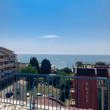 酒店 Mint Family *